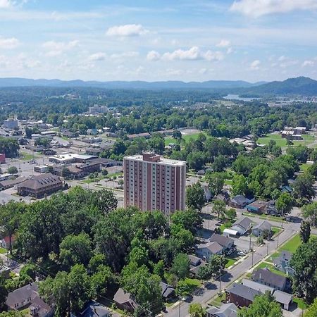 Cozy 1 Bedroom Apartment In Downtown Gadsden, Al 외부 사진