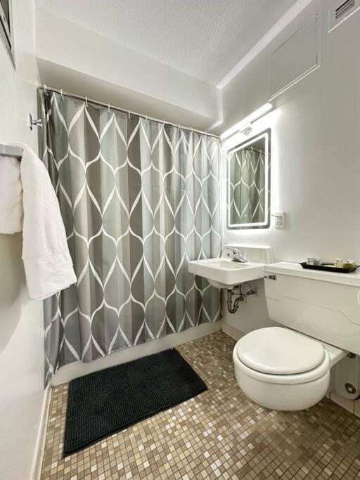 Cozy 1 Bedroom Apartment In Downtown Gadsden, Al 외부 사진